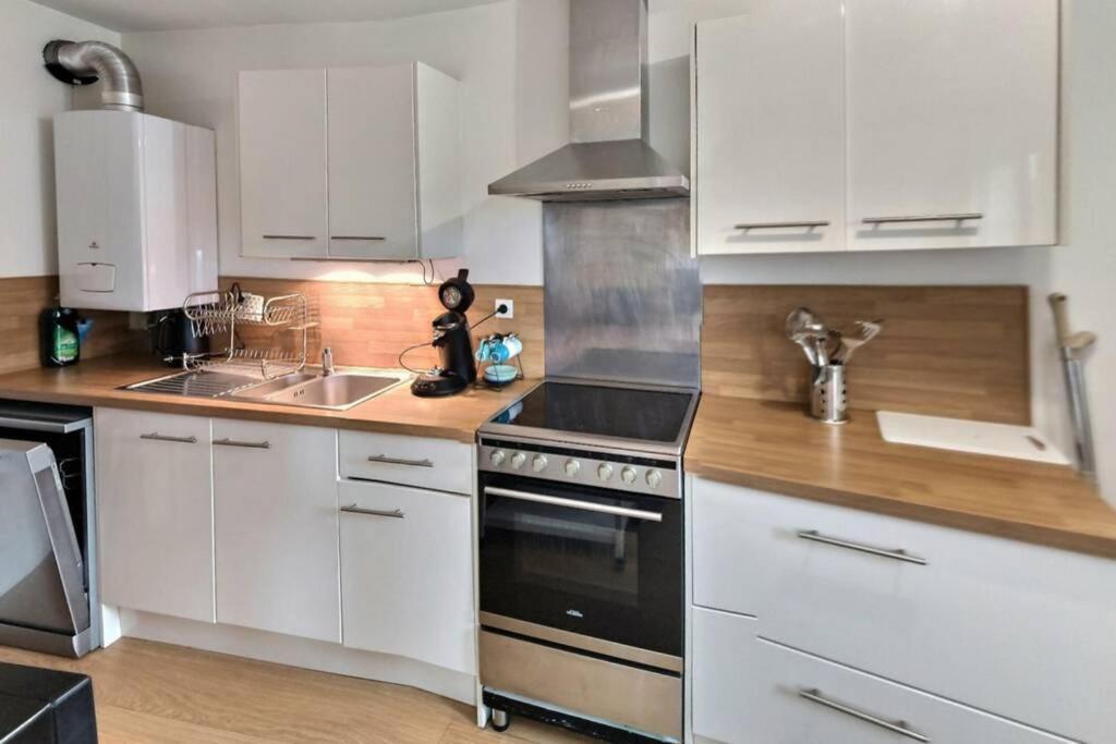 Le Chic Agil Avec Metro Aux Pieds Du Logement * Rouen